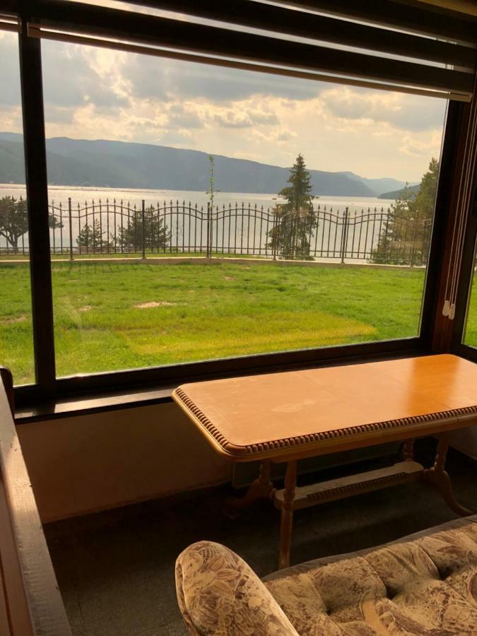 Villa Sunrise Доспат Екстер'єр фото