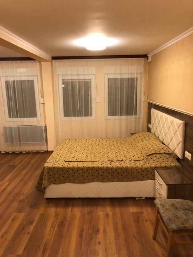 Villa Sunrise Доспат Екстер'єр фото